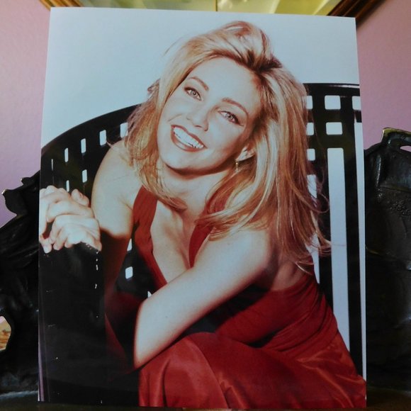 Heather Locklear  Photo's & Magazines - Picture 3 of 7